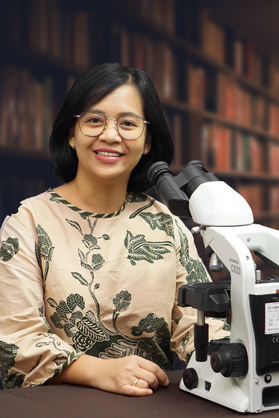 Dr. Weny Yusnita, Sp.P.A